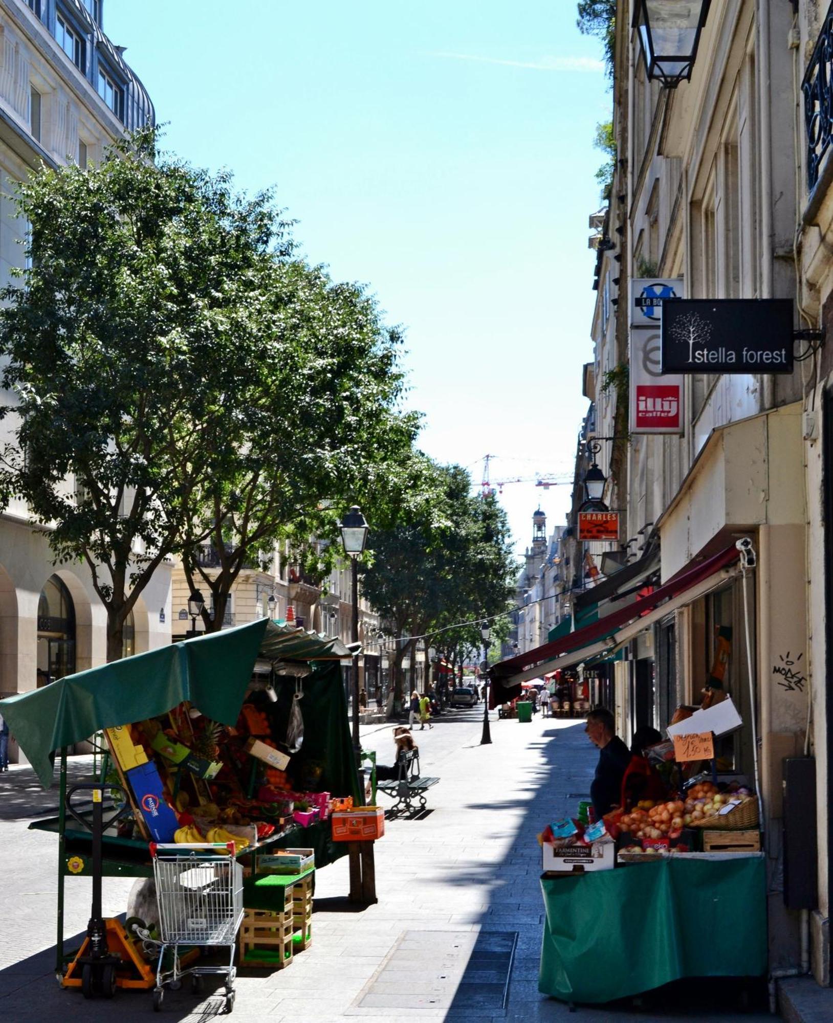Lovely And Typical 1 Bedroom Appartamento Parigi